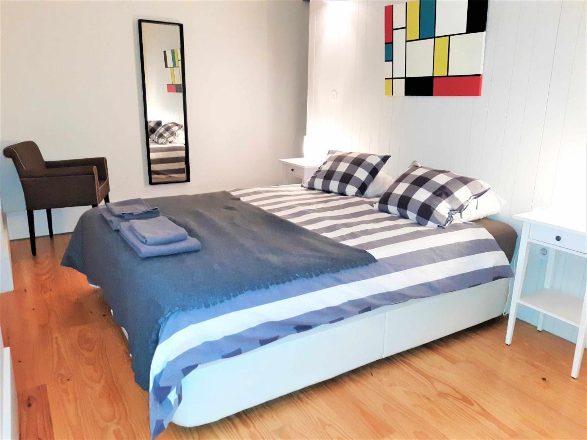 Oporto Delight 1 Luxury Apartment In Historic Center With Balcony Max 4 P エクステリア 写真