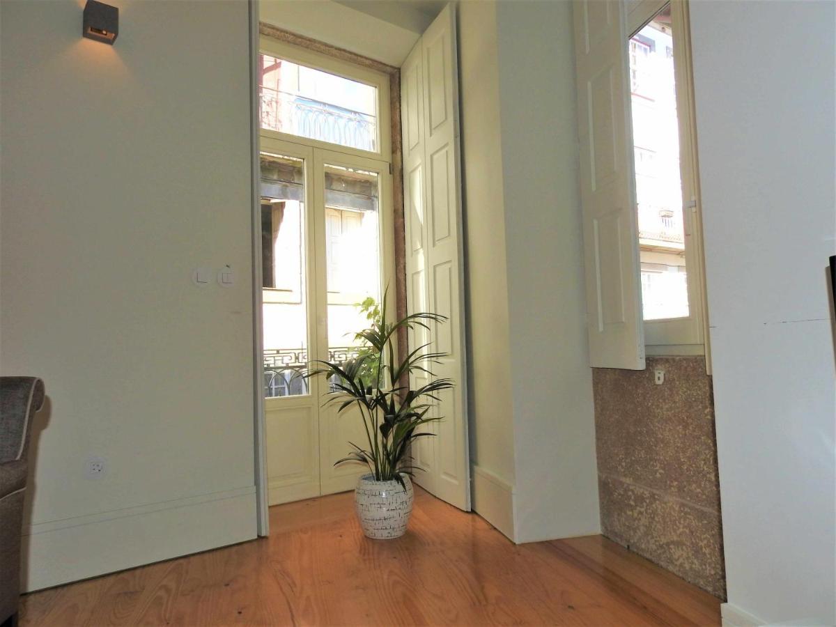 Oporto Delight 1 Luxury Apartment In Historic Center With Balcony Max 4 P エクステリア 写真