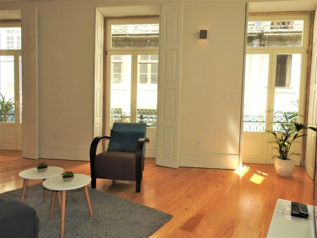 Oporto Delight 1 Luxury Apartment In Historic Center With Balcony Max 4 P エクステリア 写真