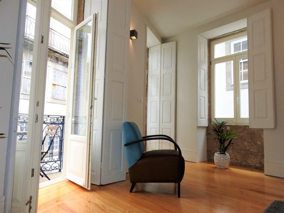 Oporto Delight 1 Luxury Apartment In Historic Center With Balcony Max 4 P エクステリア 写真